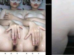 Phim Sex Gái Xinh Trốn Trong Phòng Ngủ Móc Lồn Live Kiếm Tiền